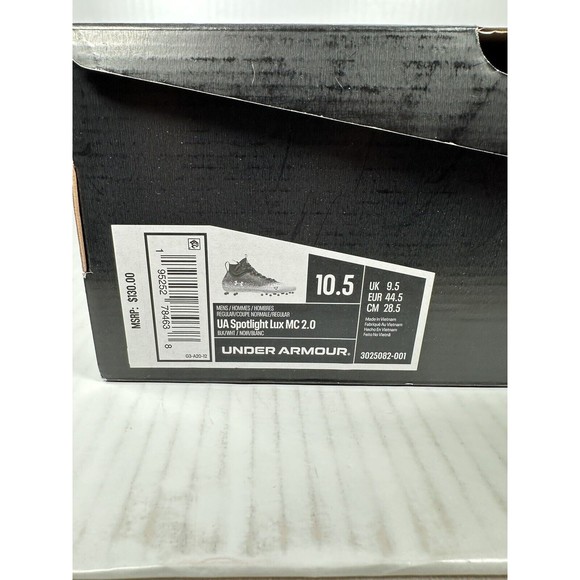 Athletic_Shoes